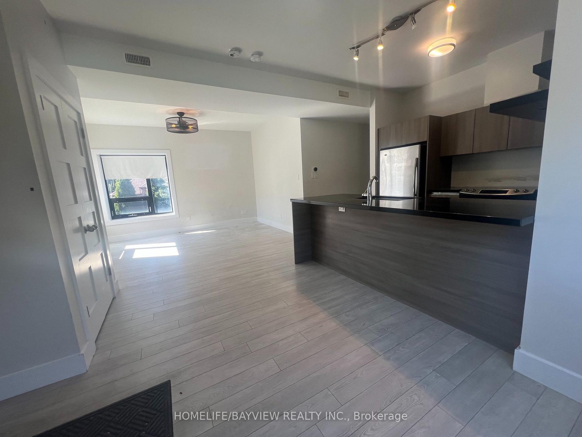 Photo 9 of Unit Unit 2, 379 O'Connor Drive, Toronto, East York — HOMEH