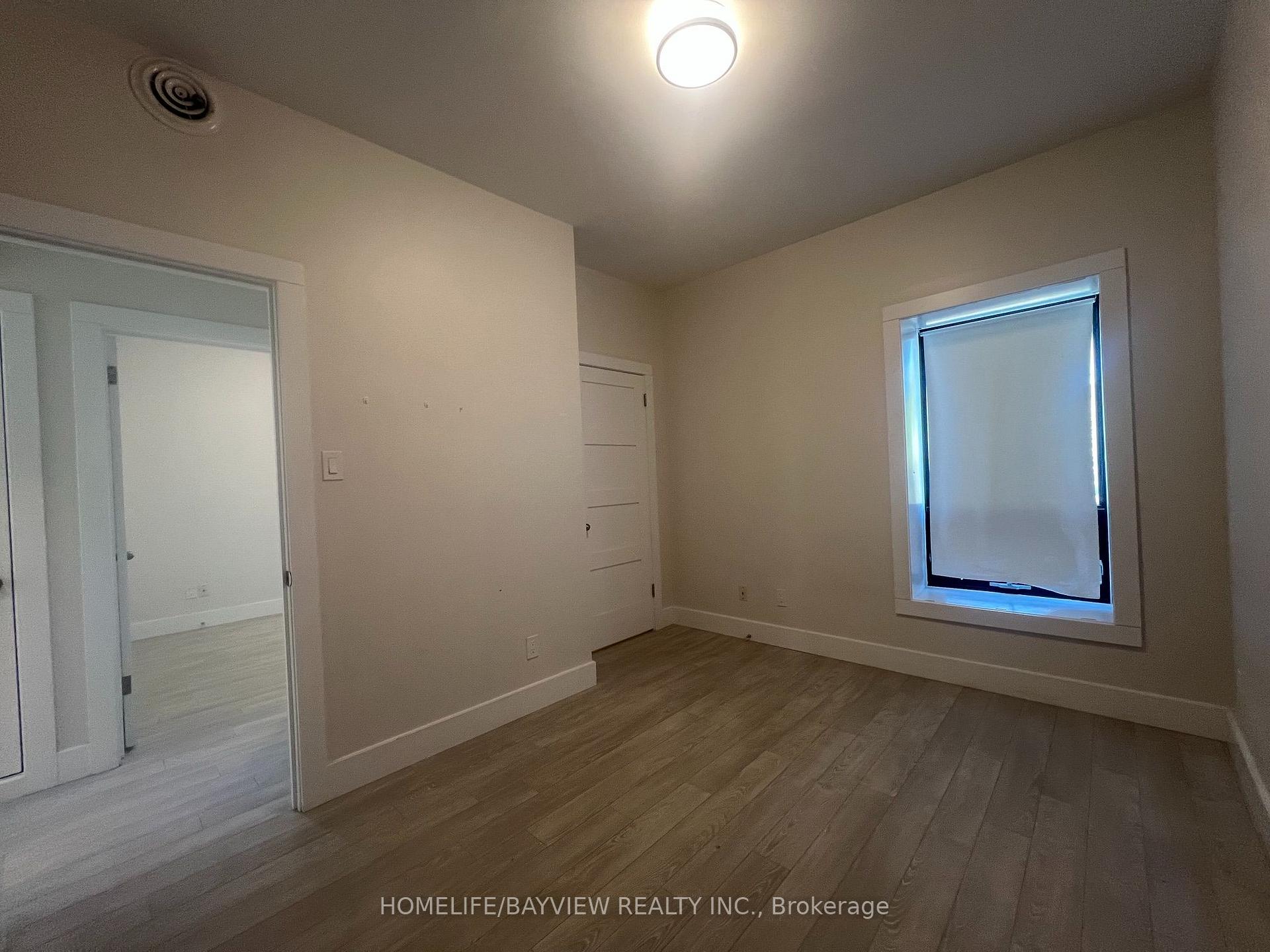 Photo 18 of Unit Unit 2, 379 O'Connor Drive, Toronto, East York — HOMEH