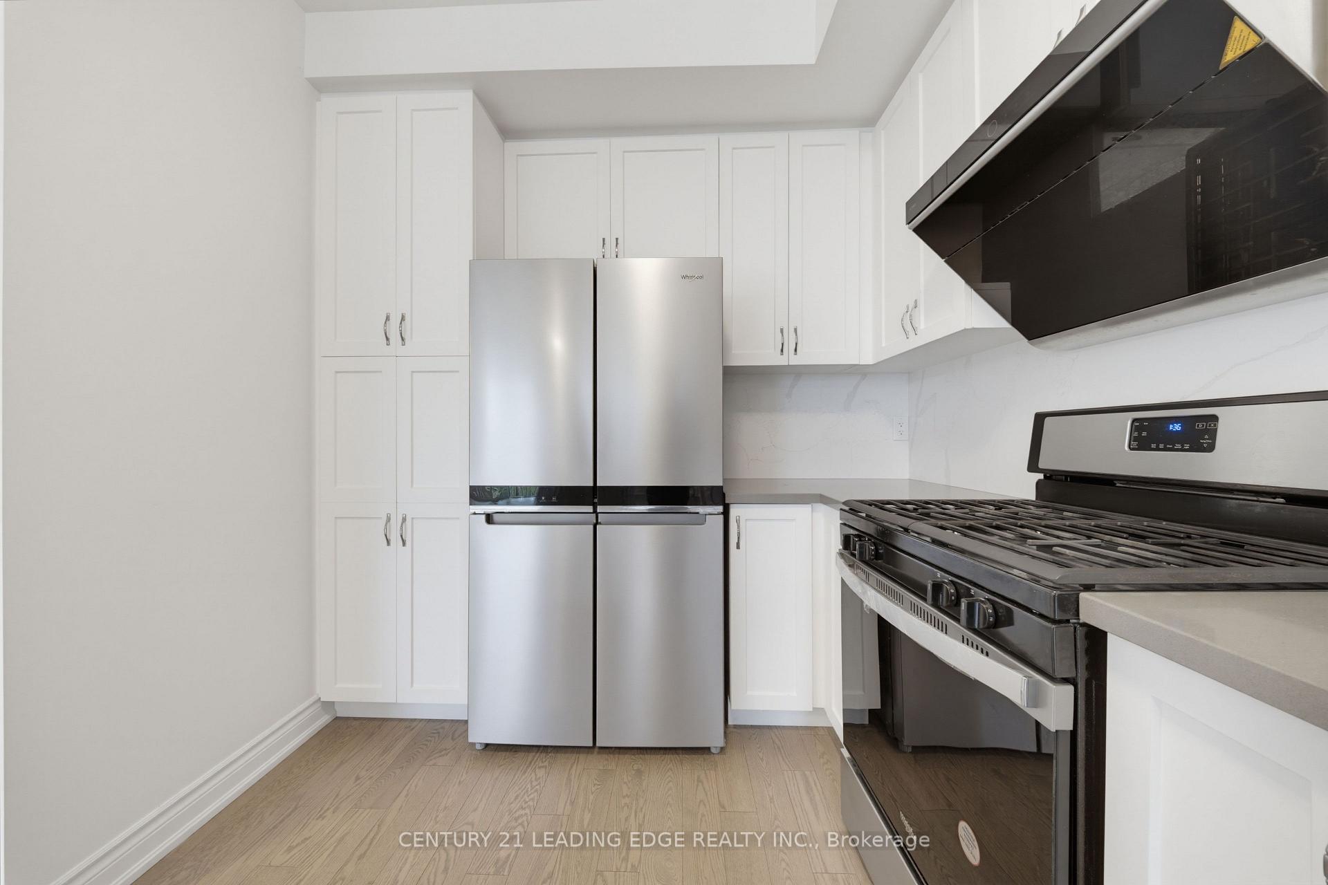 Photo 8 of 28 Liam Lane, Markham, Cedarwood — HOMEH