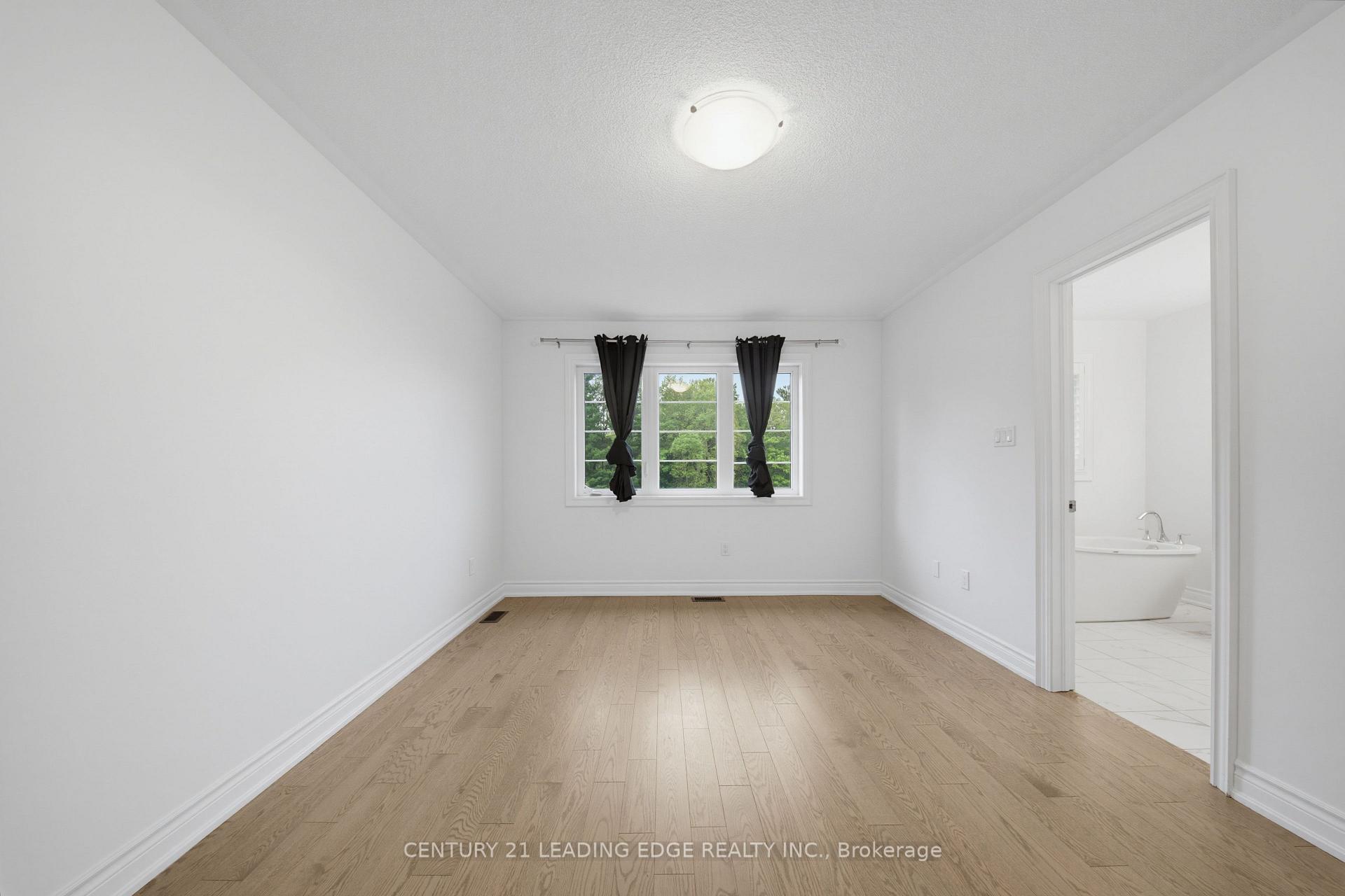 Photo 16 of 28 Liam Lane, Markham, Cedarwood — HOMEH