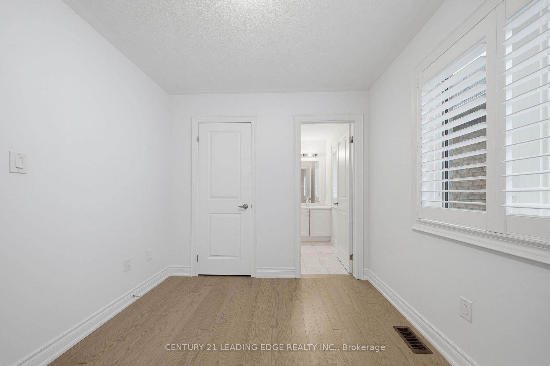 Photo 23 of 28 Liam Lane, Markham, Cedarwood — HOMEH