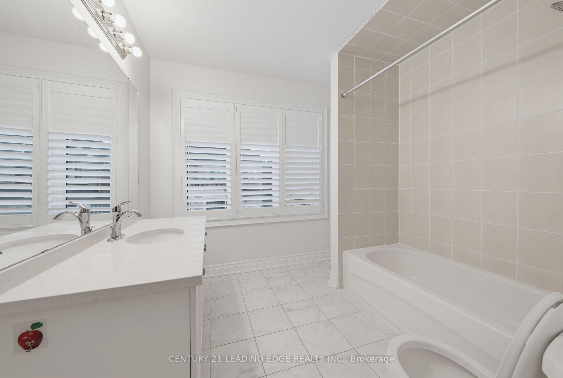 Photo 32 of 28 Liam Lane, Markham, Cedarwood — HOMEH