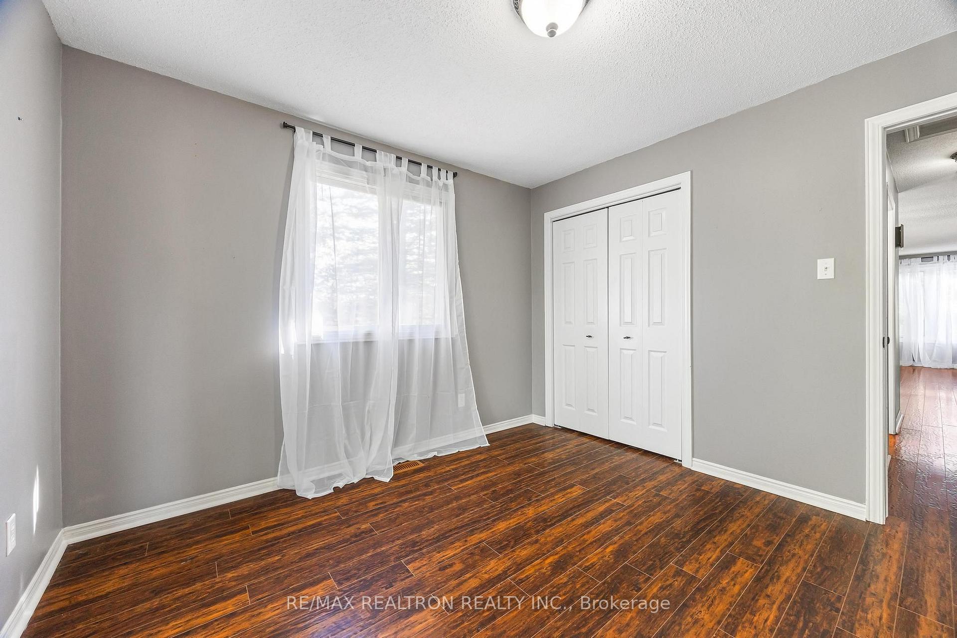 Photo 11 of 805 Milford Drive, Peterborough, Ashburnham Ward 4 — HOMEH