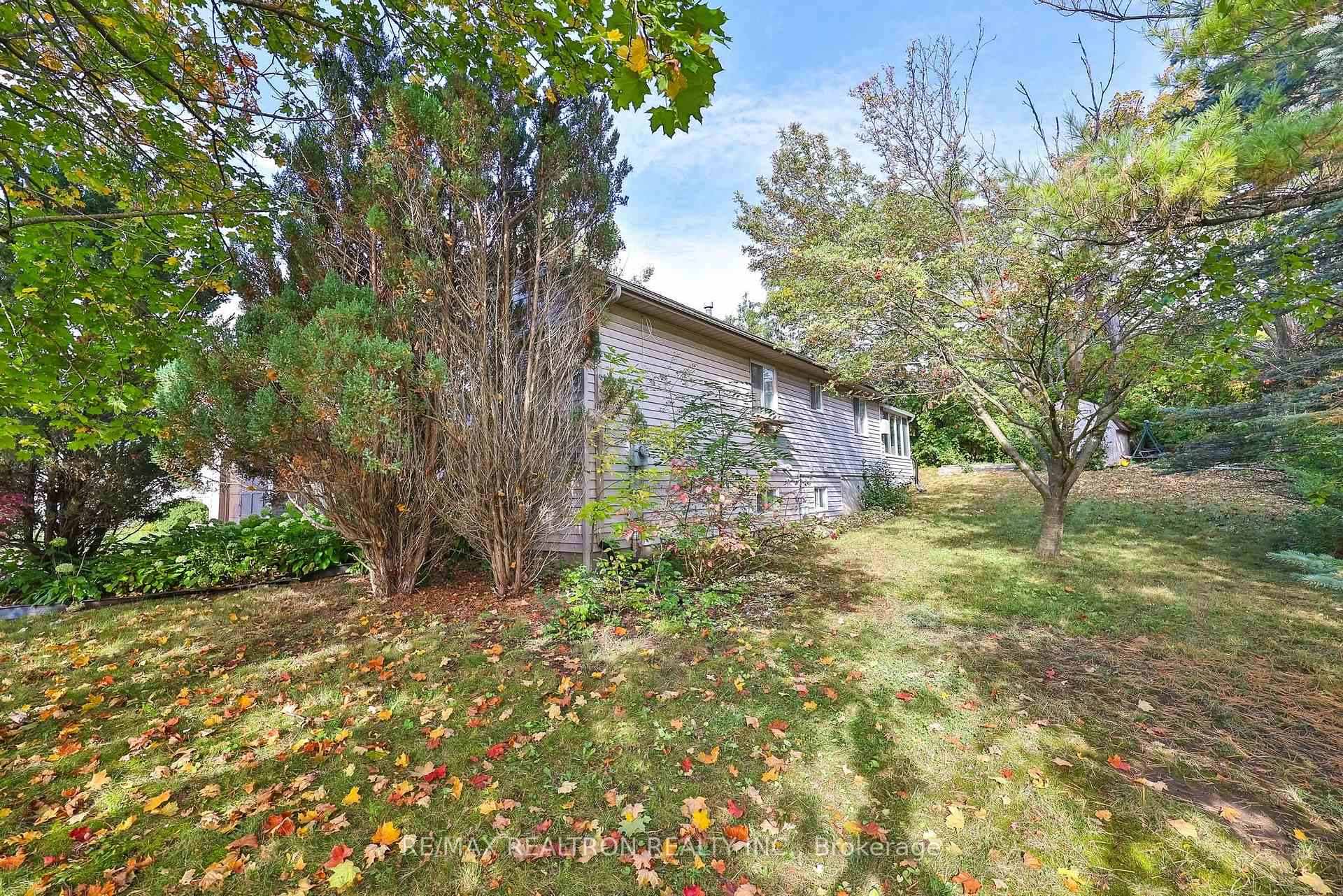 Photo 31 of 805 Milford Drive, Peterborough, Ashburnham Ward 4 — HOMEH