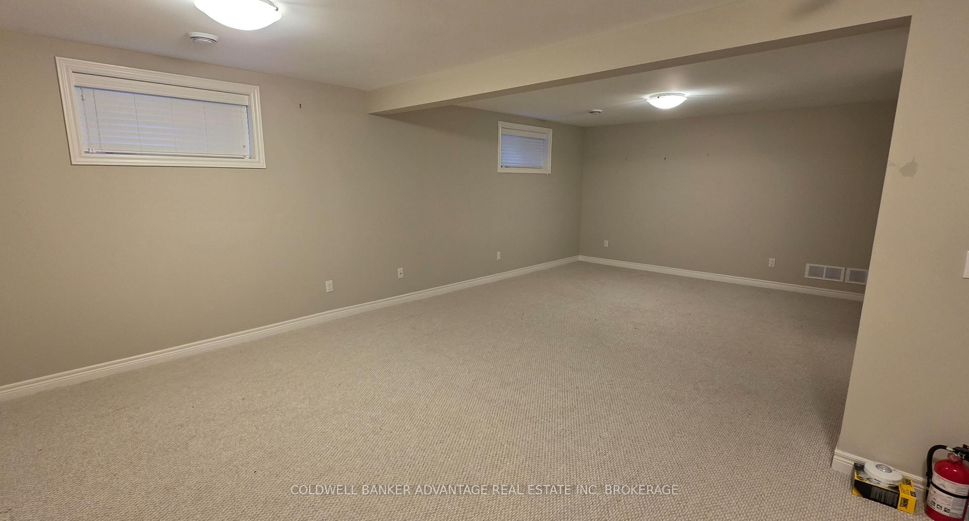 Photo 14 of 284 Classic Avenue, Welland, Lincoln/Crowland — HOMEH