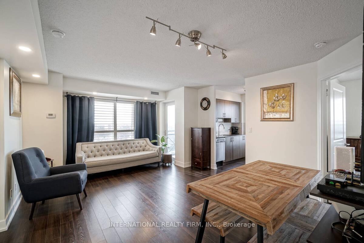 Photo 4 of Unit 2222, 2 Eva Road, Etobicoke, Etobicoke West Mall — HOMEH