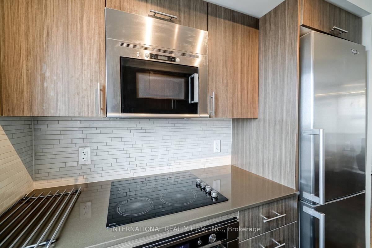 Photo 12 of Unit 2222, 2 Eva Road, Etobicoke, Etobicoke West Mall — HOMEH