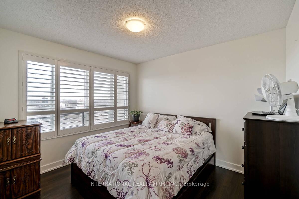Photo 13 of Unit 2222, 2 Eva Road, Etobicoke, Etobicoke West Mall — HOMEH