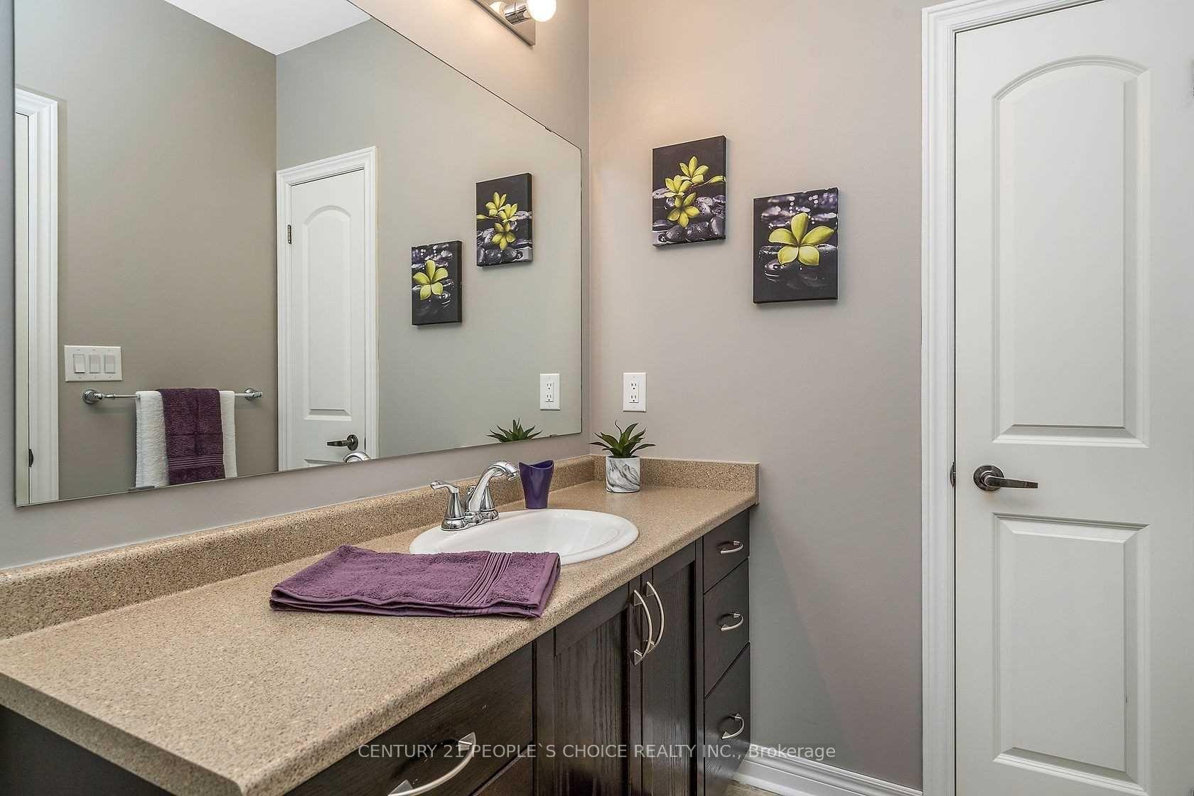 Photo 32 of Unit 526, 383 Main Street E, Milton, Old Milton — HOMEH
