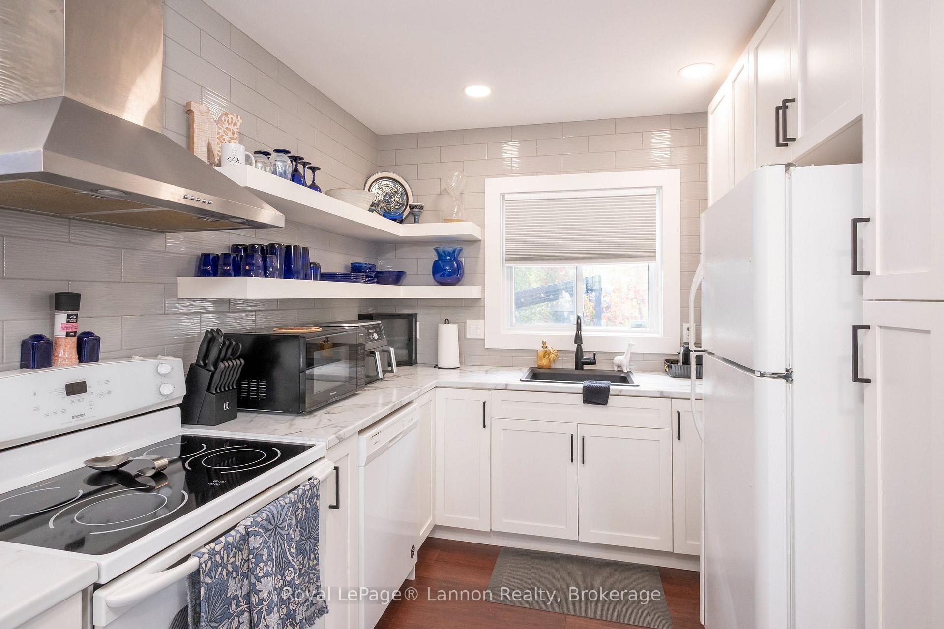 Photo 17 of 234 Amelia St Street E, Thunder Bay, Westfort — HOMEH