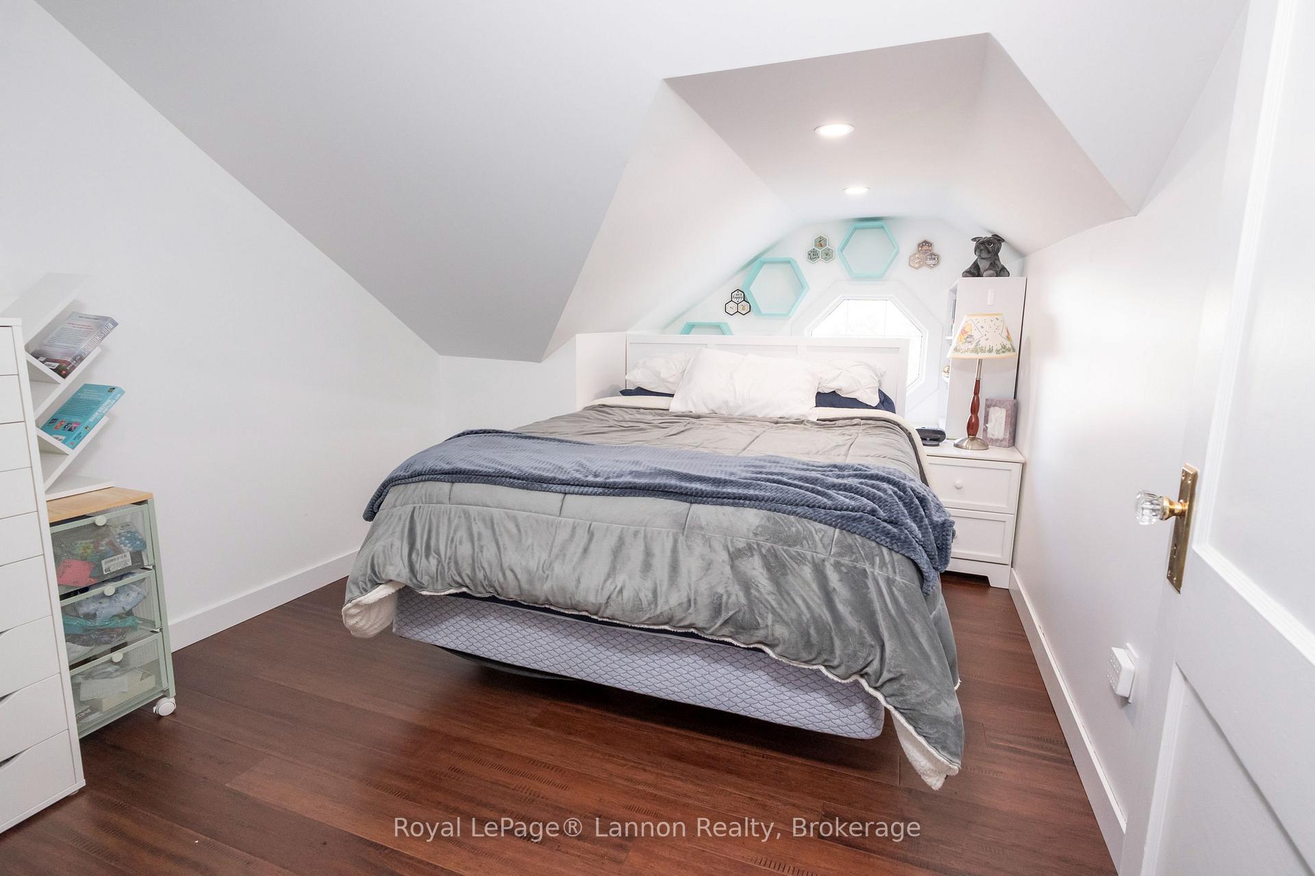 Photo 27 of 234 Amelia St Street E, Thunder Bay, Westfort — HOMEH