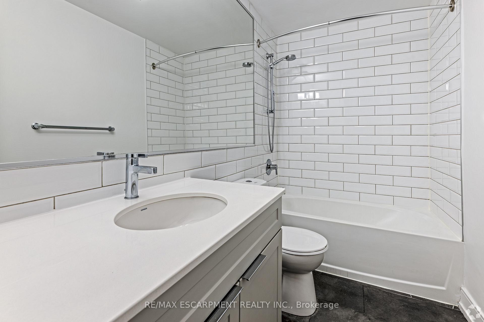 Photo 8 of Unit 510, 547 Belmont Avenue W, Kitchener, Cherry Hill — HOMEH