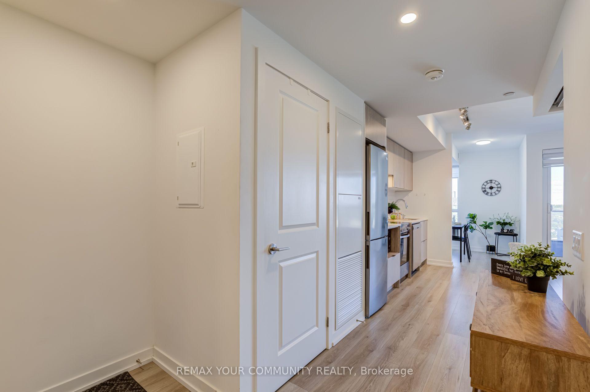 Photo 6 of Unit 1706, 395 Bloor Street E, Toronto, North St. James Town — HOMEH