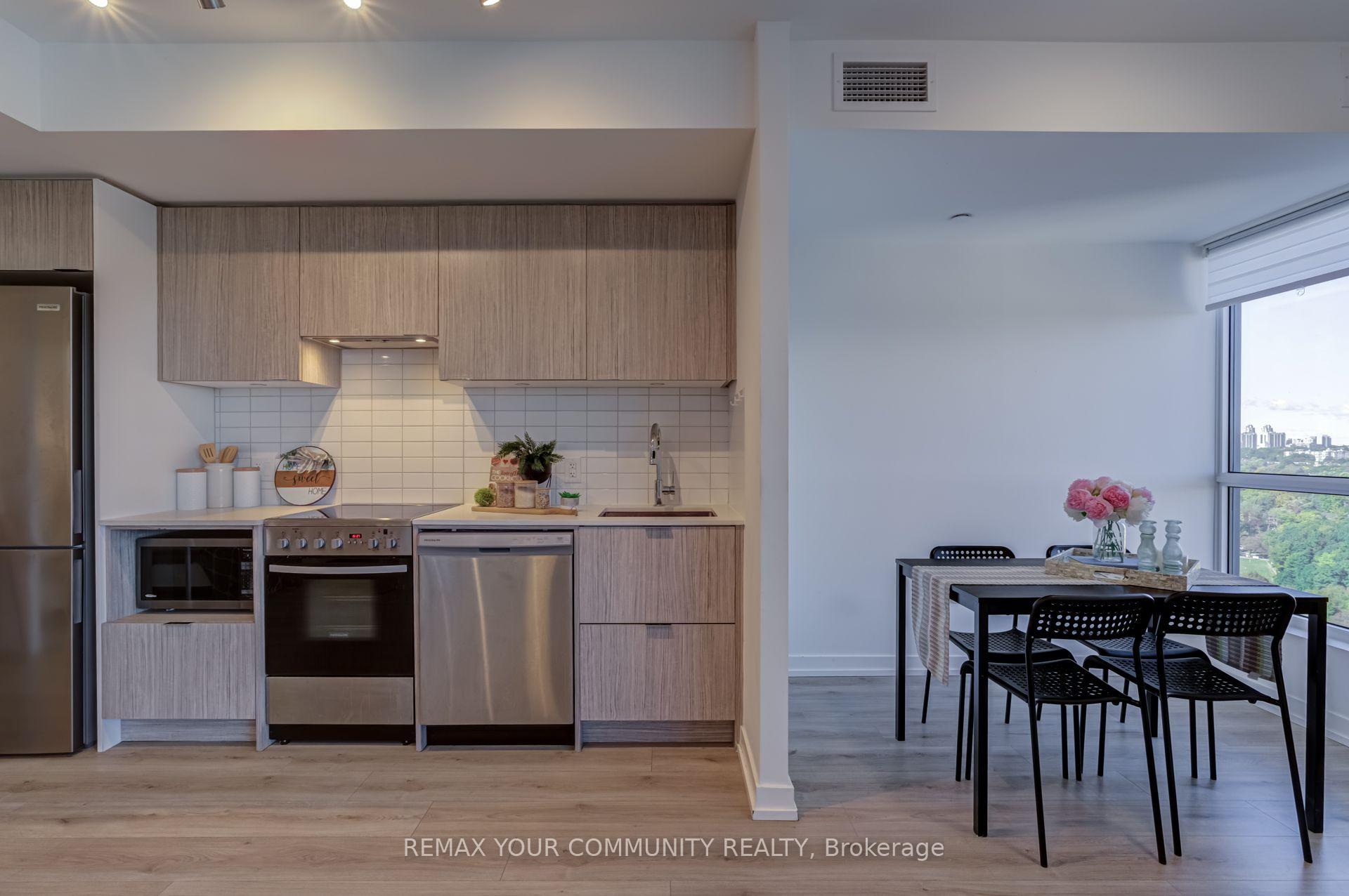 Photo 13 of Unit 1706, 395 Bloor Street E, Toronto, North St. James Town — HOMEH