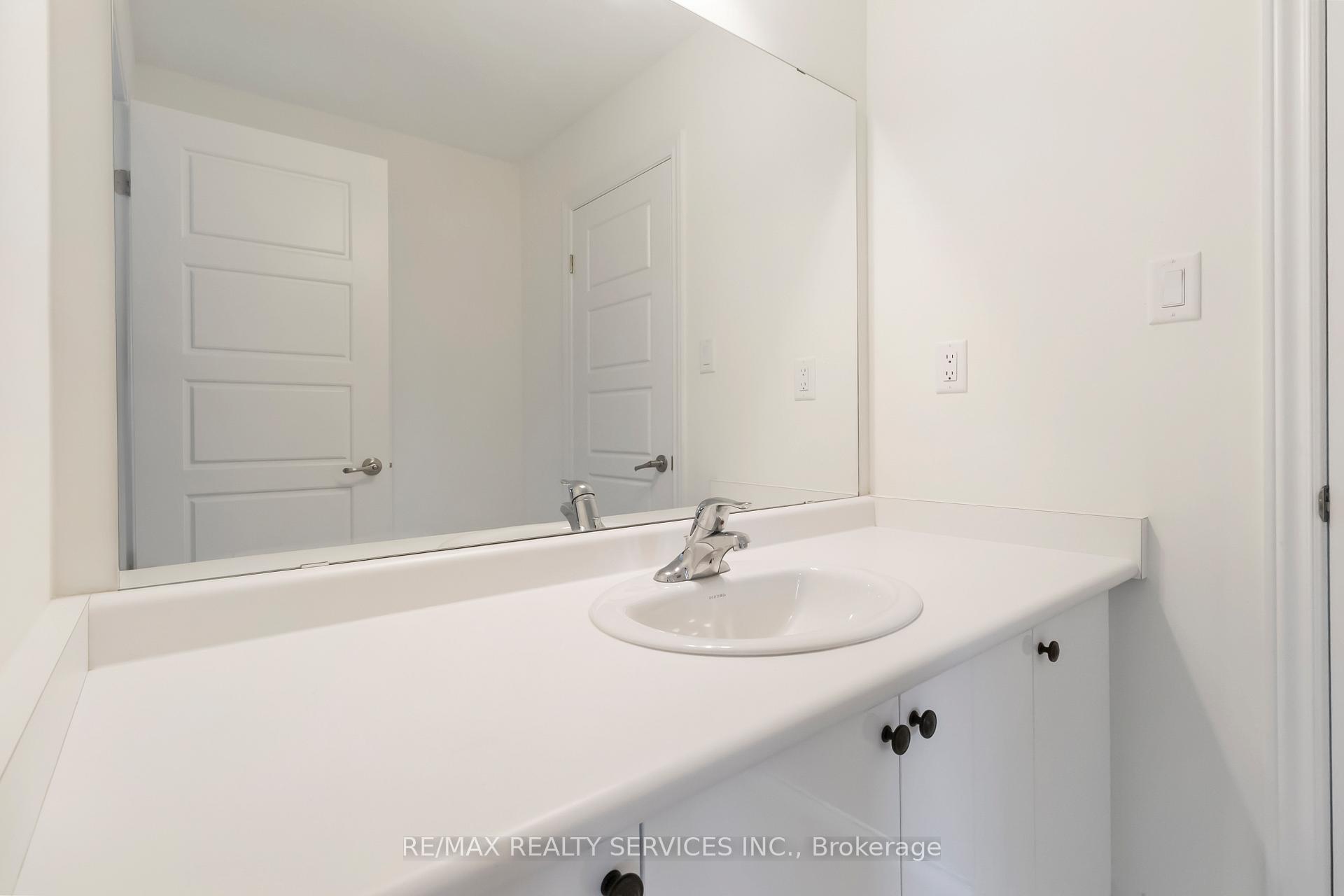 Photo 21 of 49 Dennis Avenue, Brantford, Northwest Industrial — HOMEH