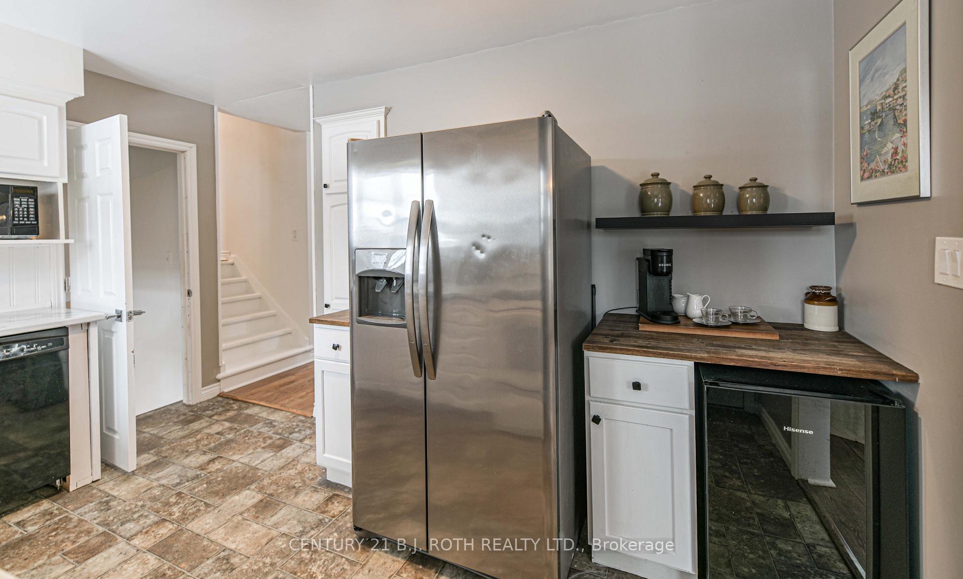 Photo 6 of 201 Point Street, Clearview, Stayner — HOMEH