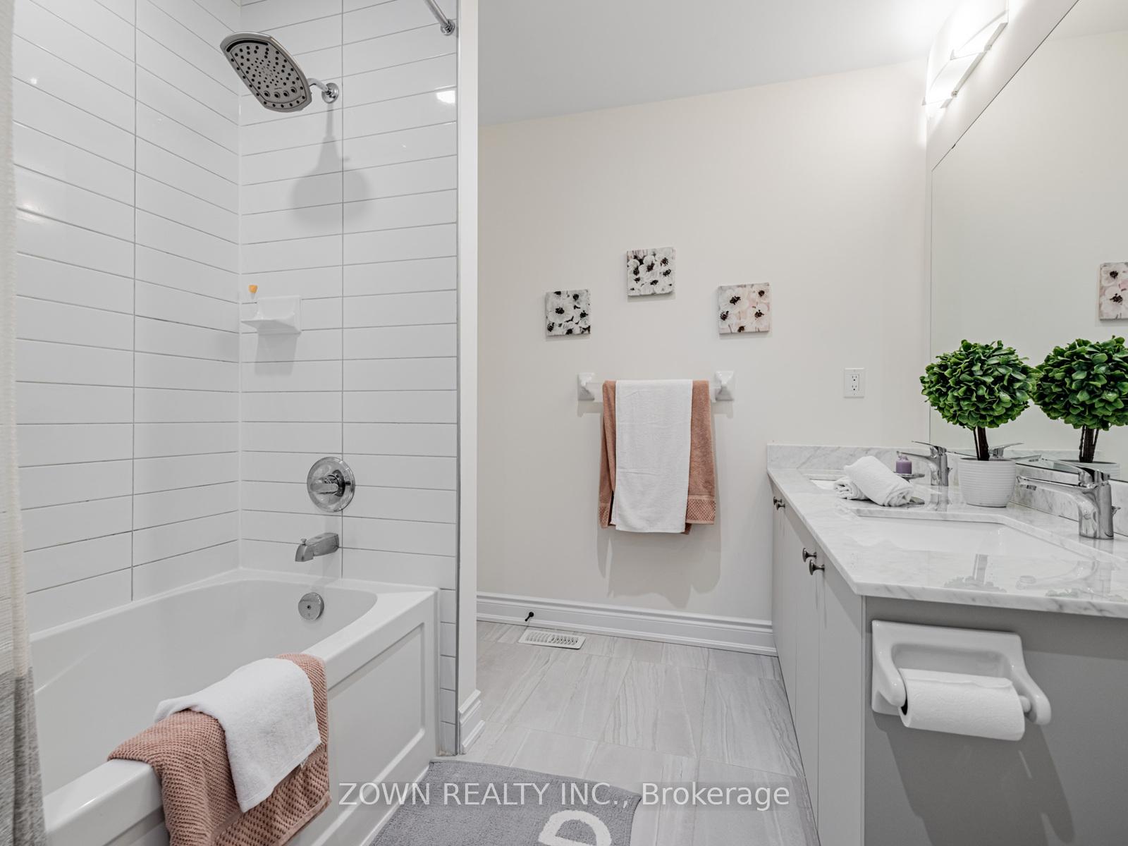Photo 25 of 1352 Blackmore Street, Innisfil, Alcona — HOMEH