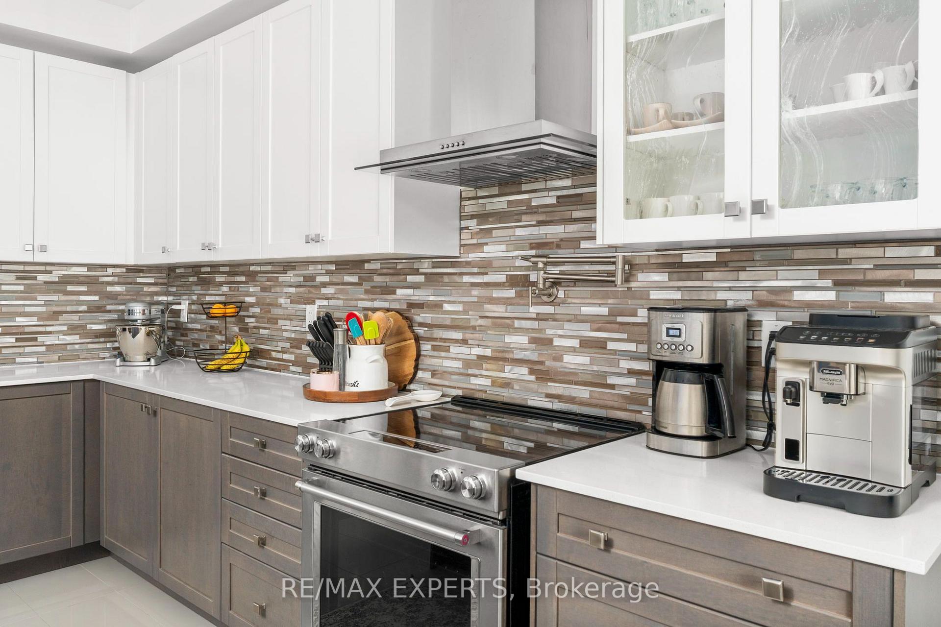 Photo 16 of 20 Hackett Street, New Tecumseth, Alliston — HOMEH