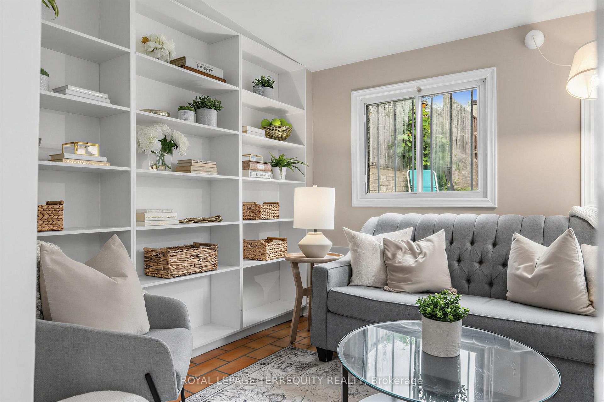 Photo 9 of 211 Blackthorn Avenue, Toronto, Weston-Pellam Park — HOMEH