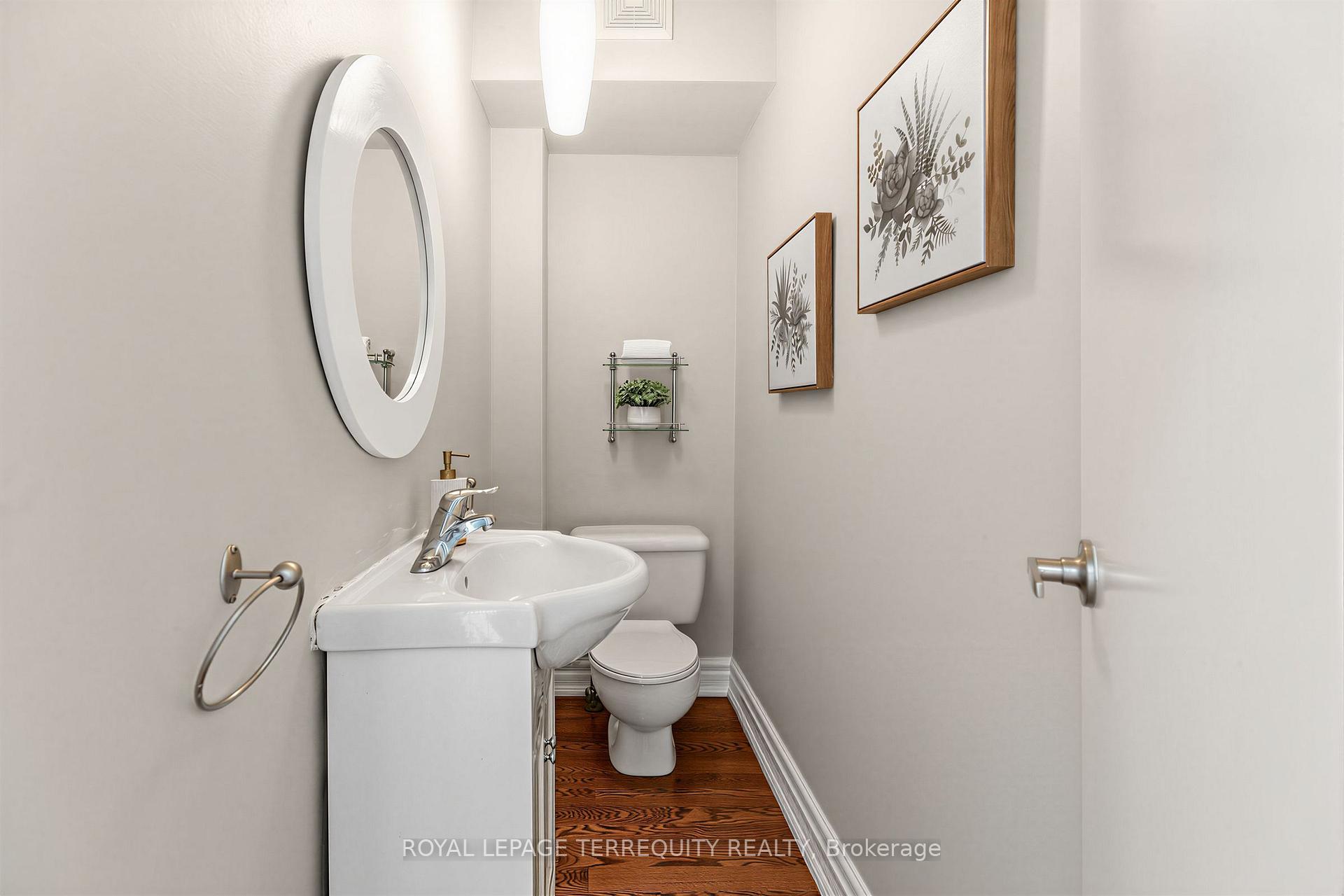 Photo 16 of 211 Blackthorn Avenue, Toronto, Weston-Pellam Park — HOMEH