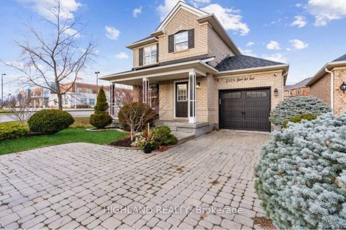 Photo 2 of 2109 Grand Oak Trail, Oakville, Westmount — HOMEH