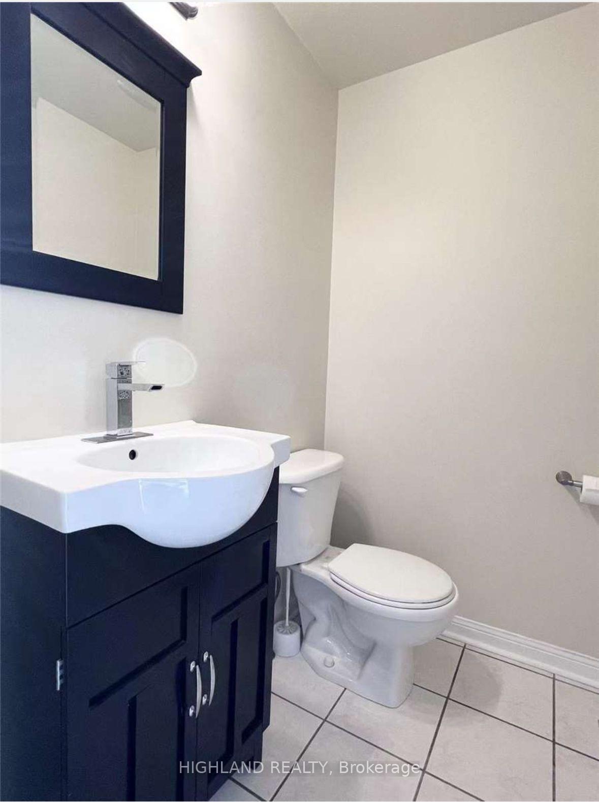 Photo 6 of 2109 Grand Oak Trail, Oakville, Westmount — HOMEH