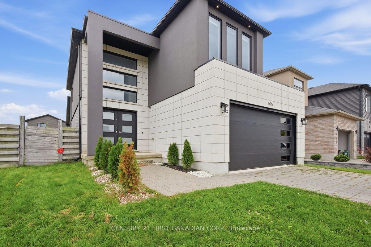 Photo 6 of 535 Freeport Street, London, North E — HOMEH