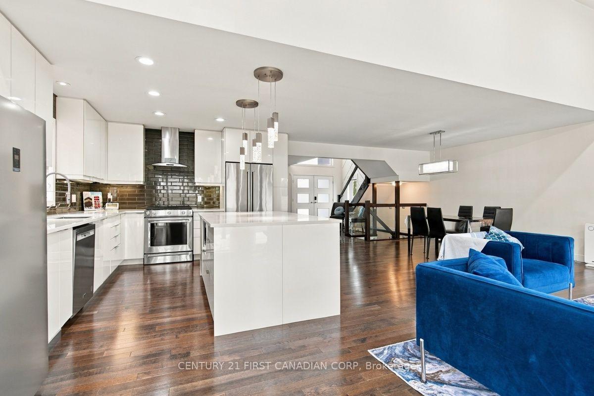 Photo 16 of 535 Freeport Street, London, North E — HOMEH