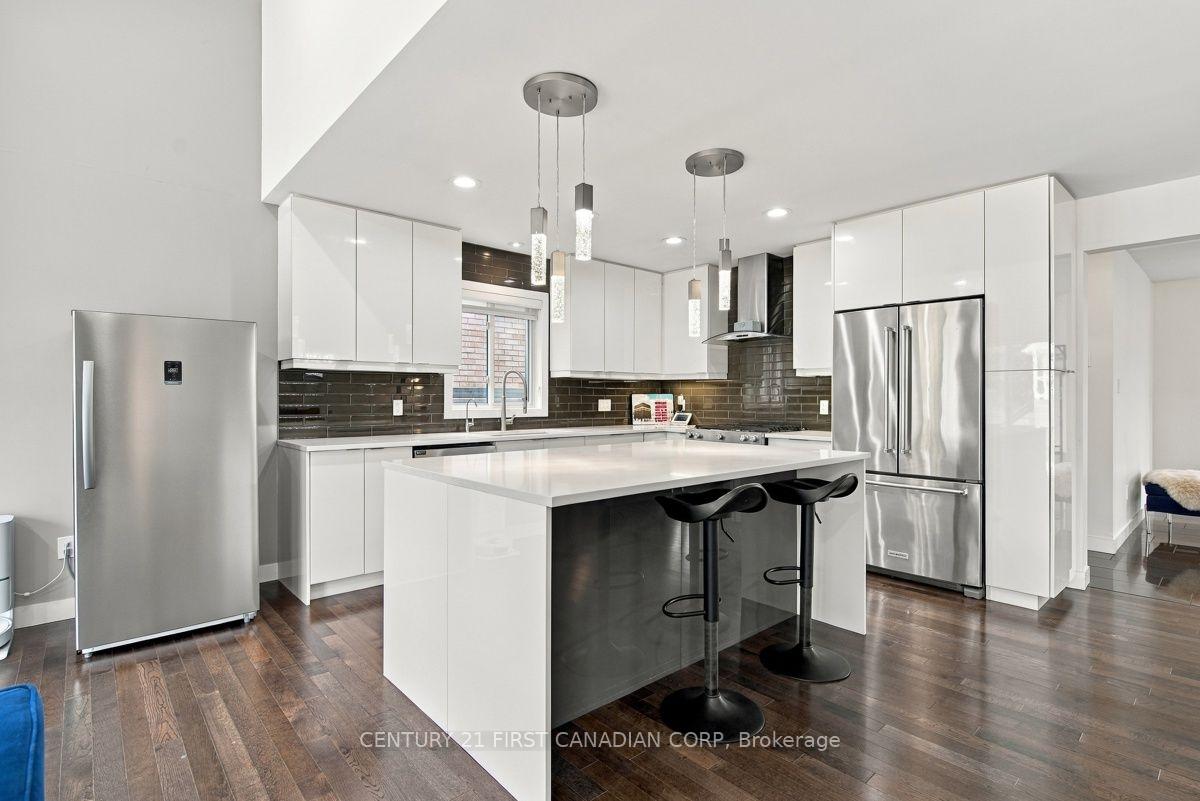 Photo 17 of 535 Freeport Street, London, North E — HOMEH
