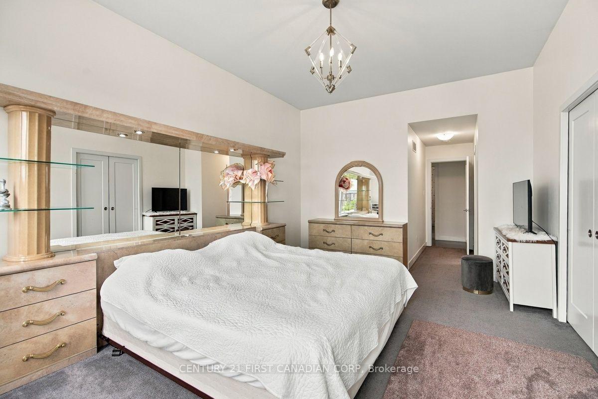 Photo 29 of 535 Freeport Street, London, North E — HOMEH