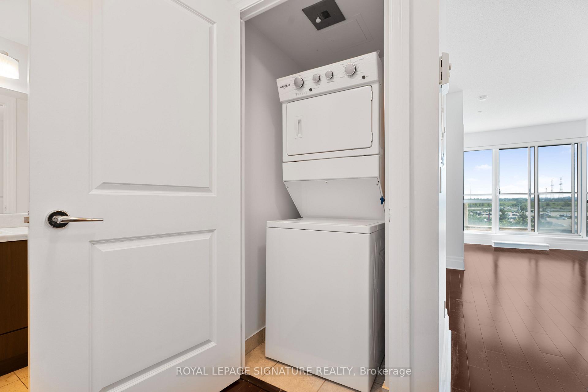 Photo 11 of Unit 408, 39 Upper Duke Crescent, Markham, Unionville — HOMEH