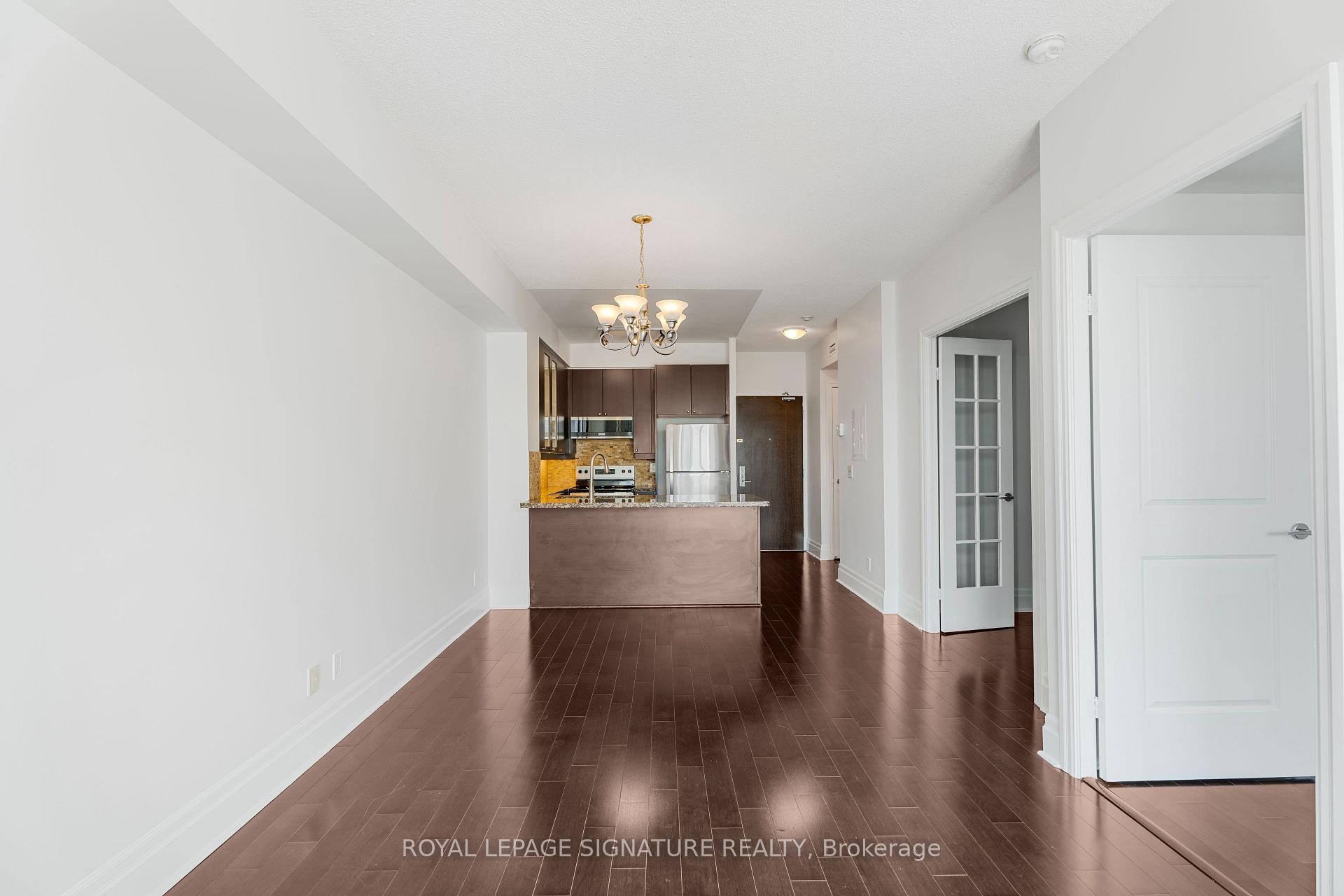 Photo 14 of Unit 408, 39 Upper Duke Crescent, Markham, Unionville — HOMEH
