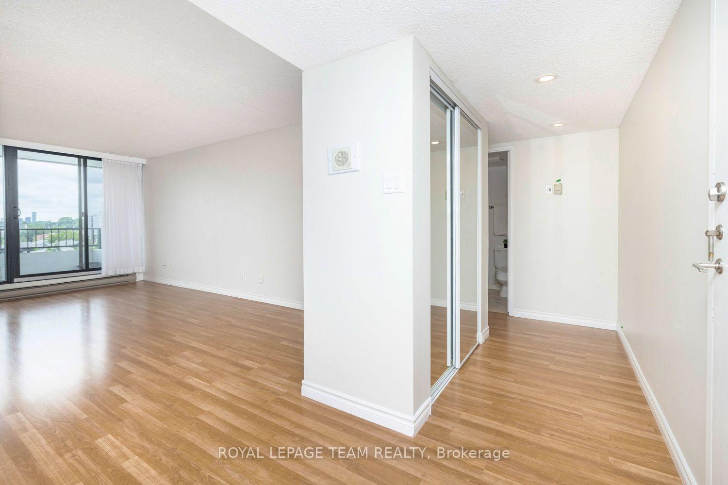 Photo 5 of Unit 705, 370 Dominion Avenue, Ottawa, Westboro West — HOMEH