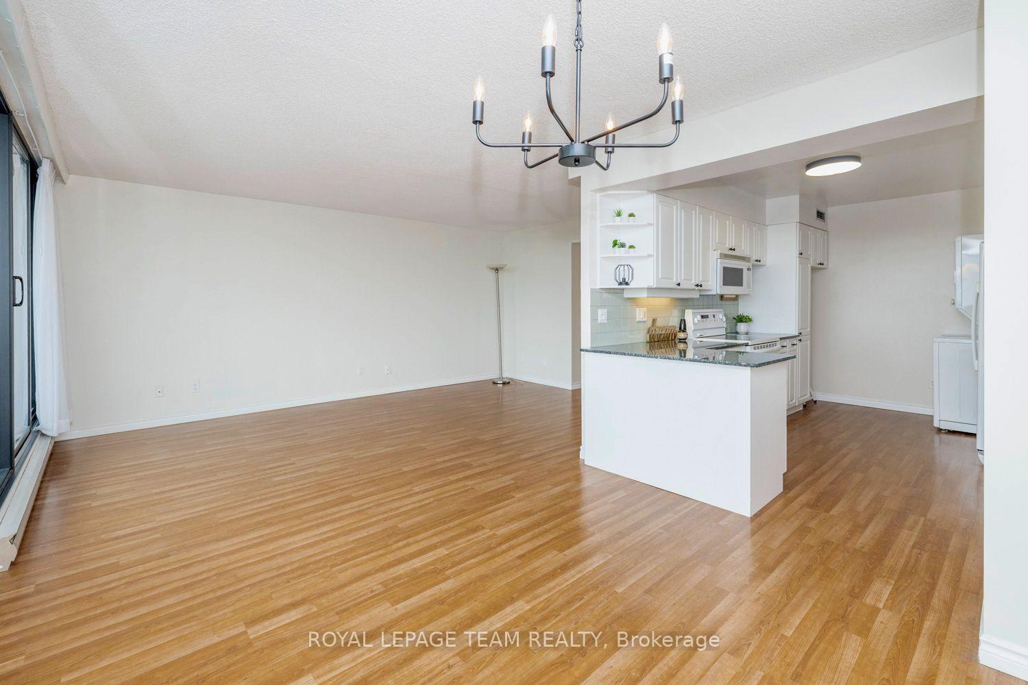 Photo 12 of Unit 705, 370 Dominion Avenue, Ottawa, Westboro West — HOMEH