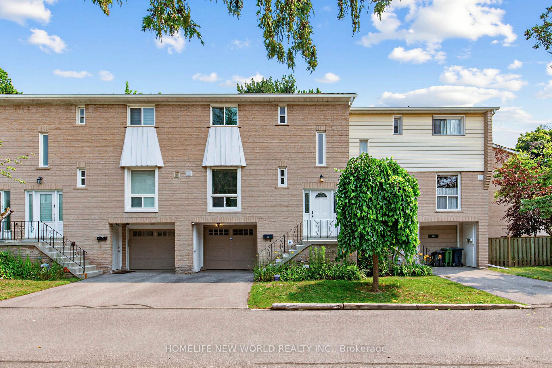 Photo 3 of Unit 306, 19 Liszt Gate, North York, Hillcrest Village — HOMEH