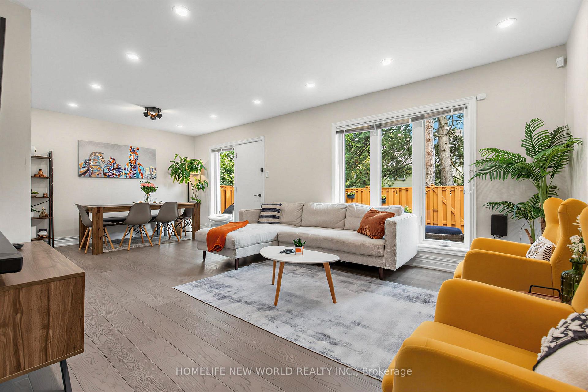 Photo 5 of Unit 306, 19 Liszt Gate, North York, Hillcrest Village — HOMEH