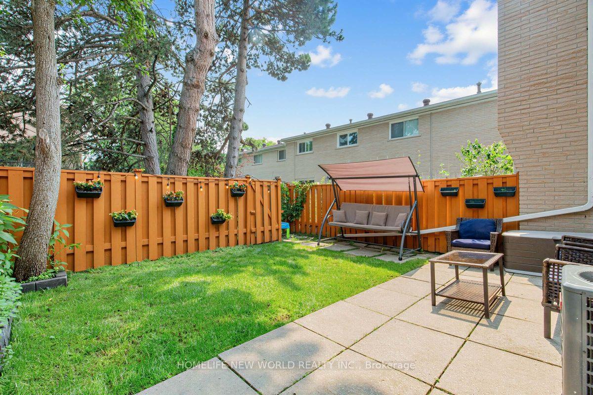 Photo 30 of Unit 306, 19 Liszt Gate, North York, Hillcrest Village — HOMEH