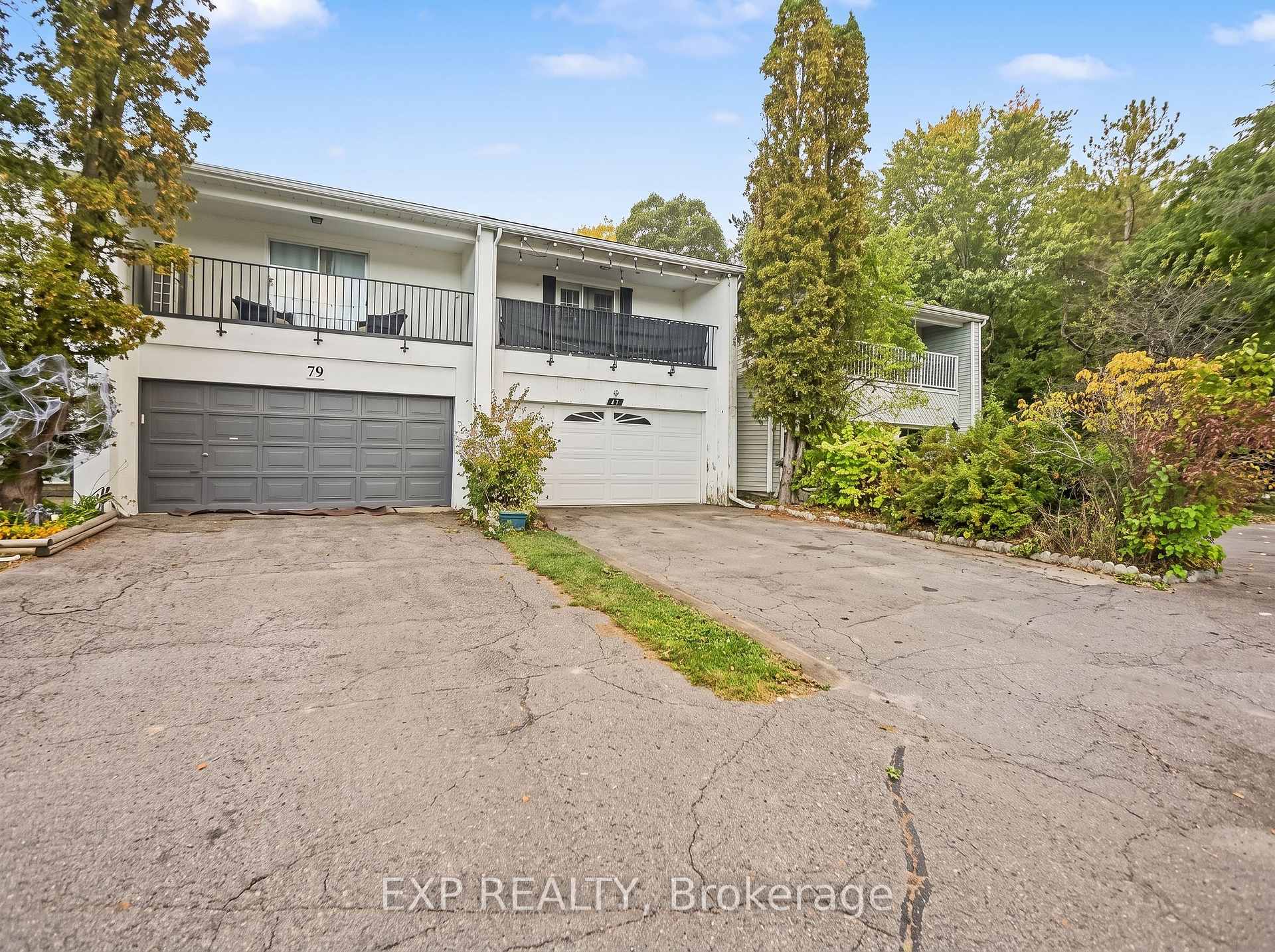 Photo 3 of 77 Grady Crescent, Ottawa, Sheahan Estates/Trend Village — HOMEH
