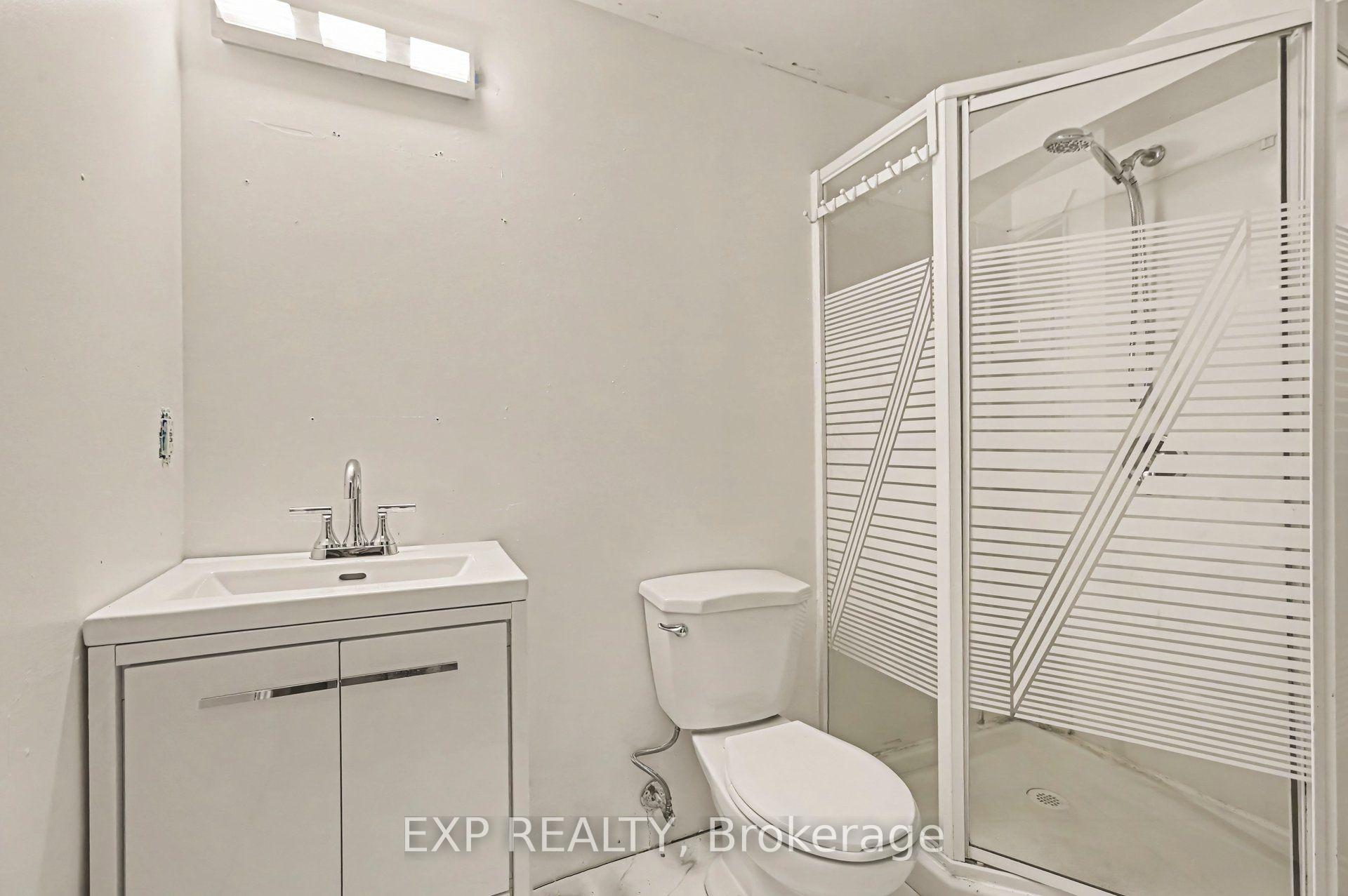 Photo 17 of 77 Grady Crescent, Ottawa, Sheahan Estates/Trend Village — HOMEH