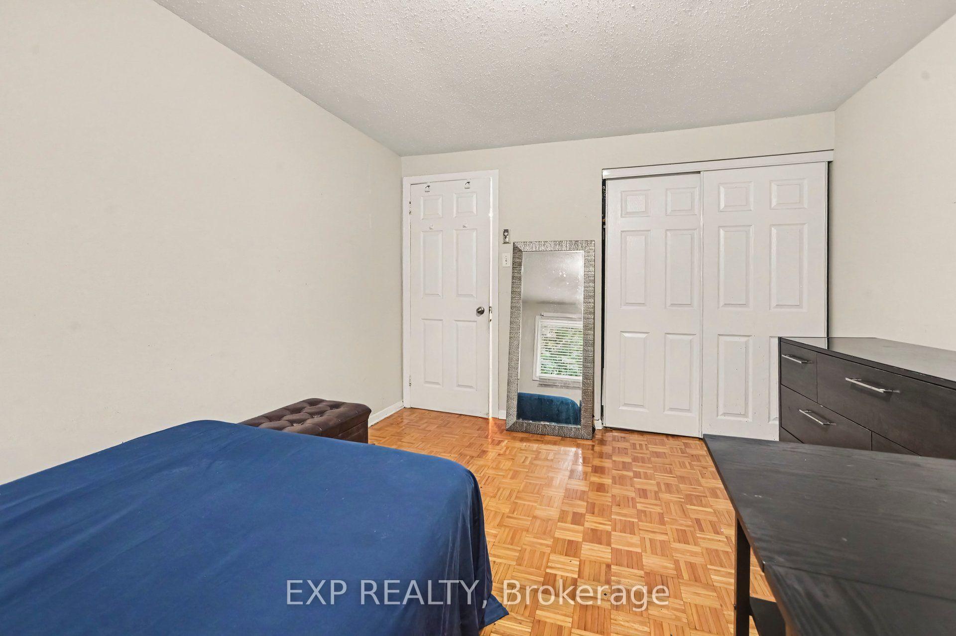 Photo 25 of 77 Grady Crescent, Ottawa, Sheahan Estates/Trend Village — HOMEH