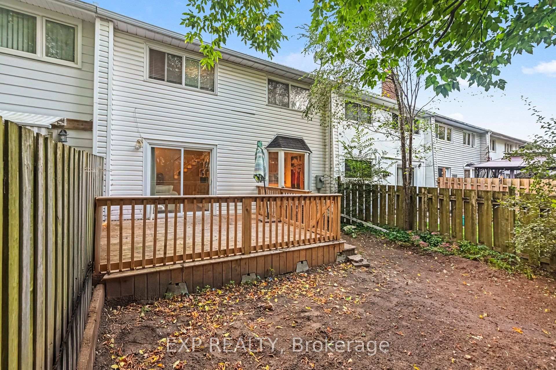 Photo 36 of 77 Grady Crescent, Ottawa, Sheahan Estates/Trend Village — HOMEH