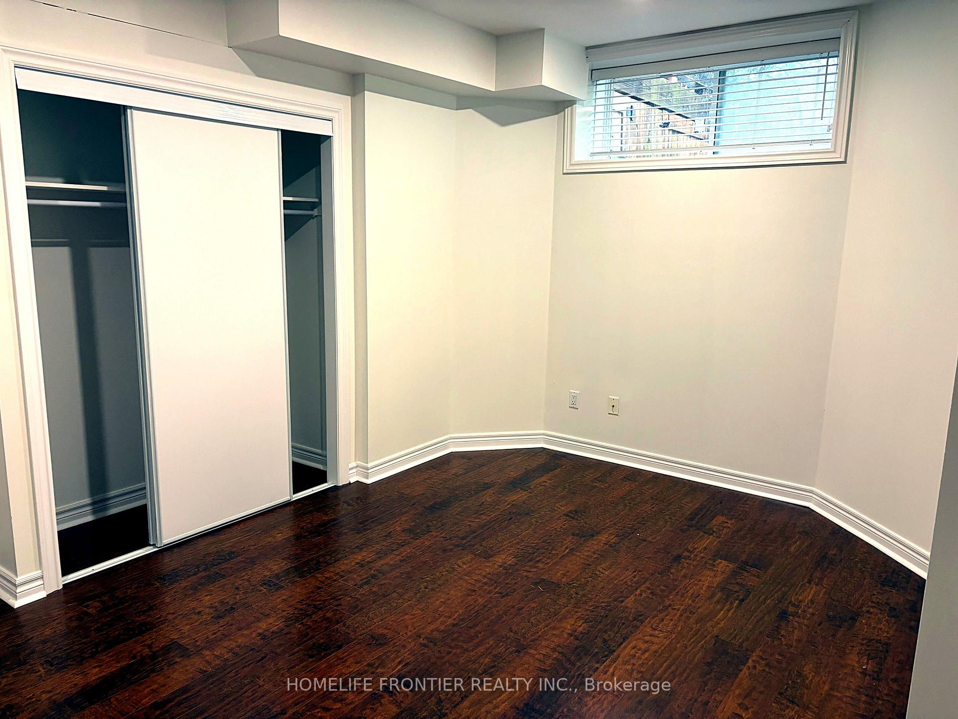 Photo 4 of Unit Lower, 33 Green Meadows Circle, North York, Don Valley Village — HOMEH