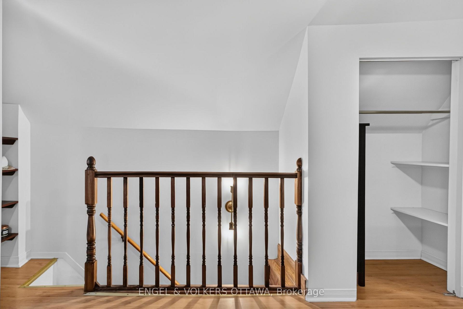 Photo 39 of 319 Savard Avenue, Ottawa, Vanier — HOMEH