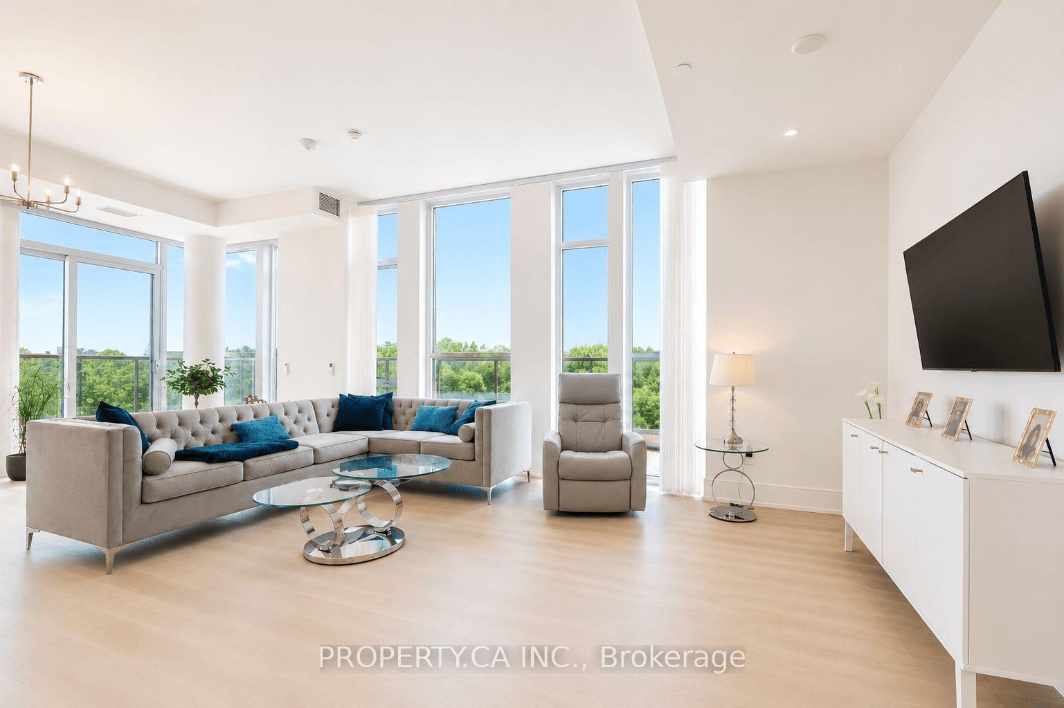 Photo 10 of Unit 422, 399 Royal Orchard Boulevard, Markham, Royal Orchard — HOMEH