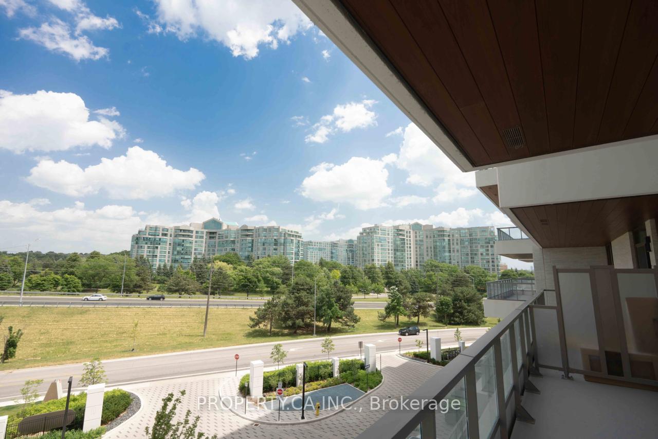 Photo 35 of Unit 422, 399 Royal Orchard Boulevard, Markham, Royal Orchard — HOMEH