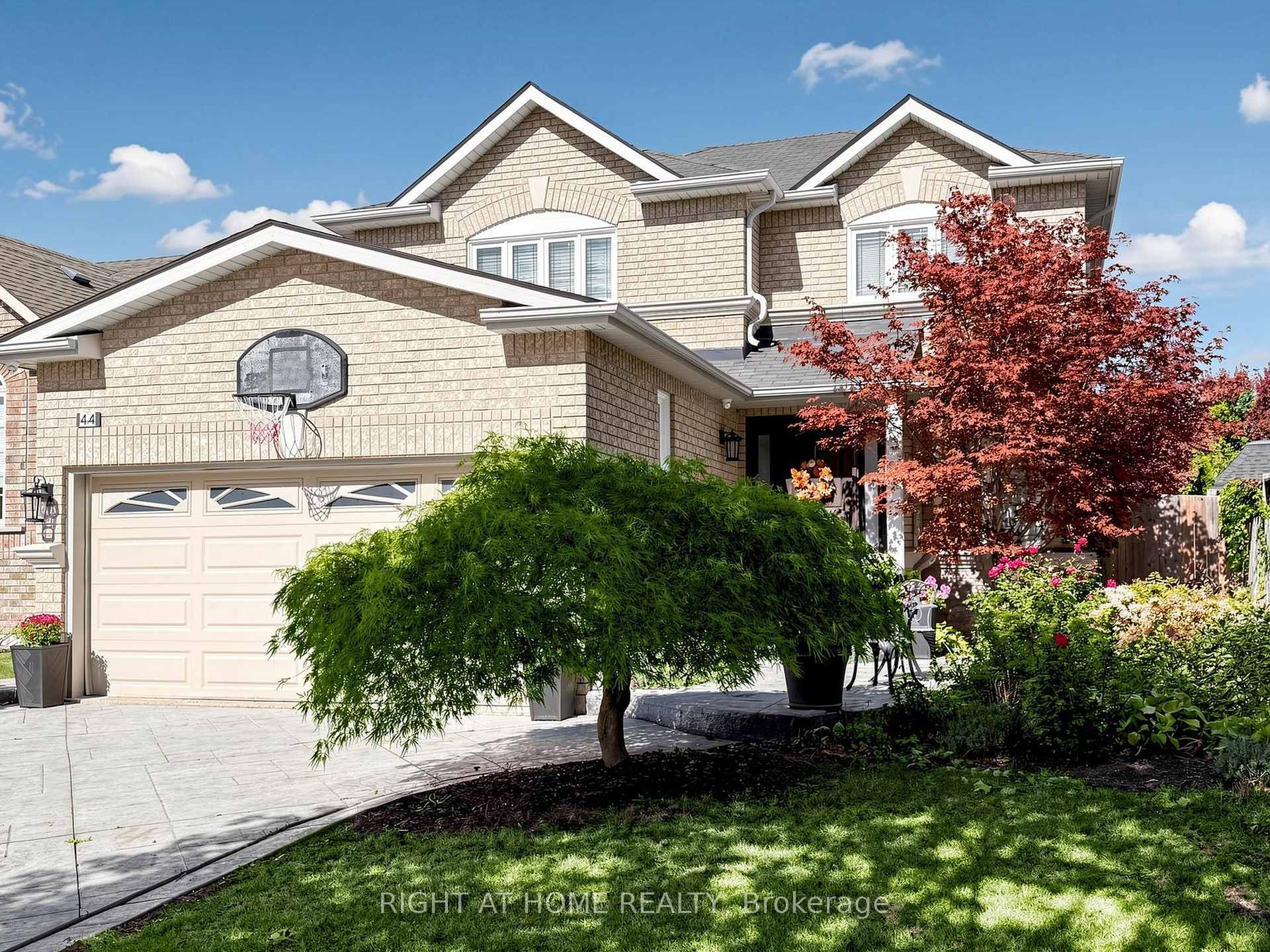 Photo of 44 Robertson Close
