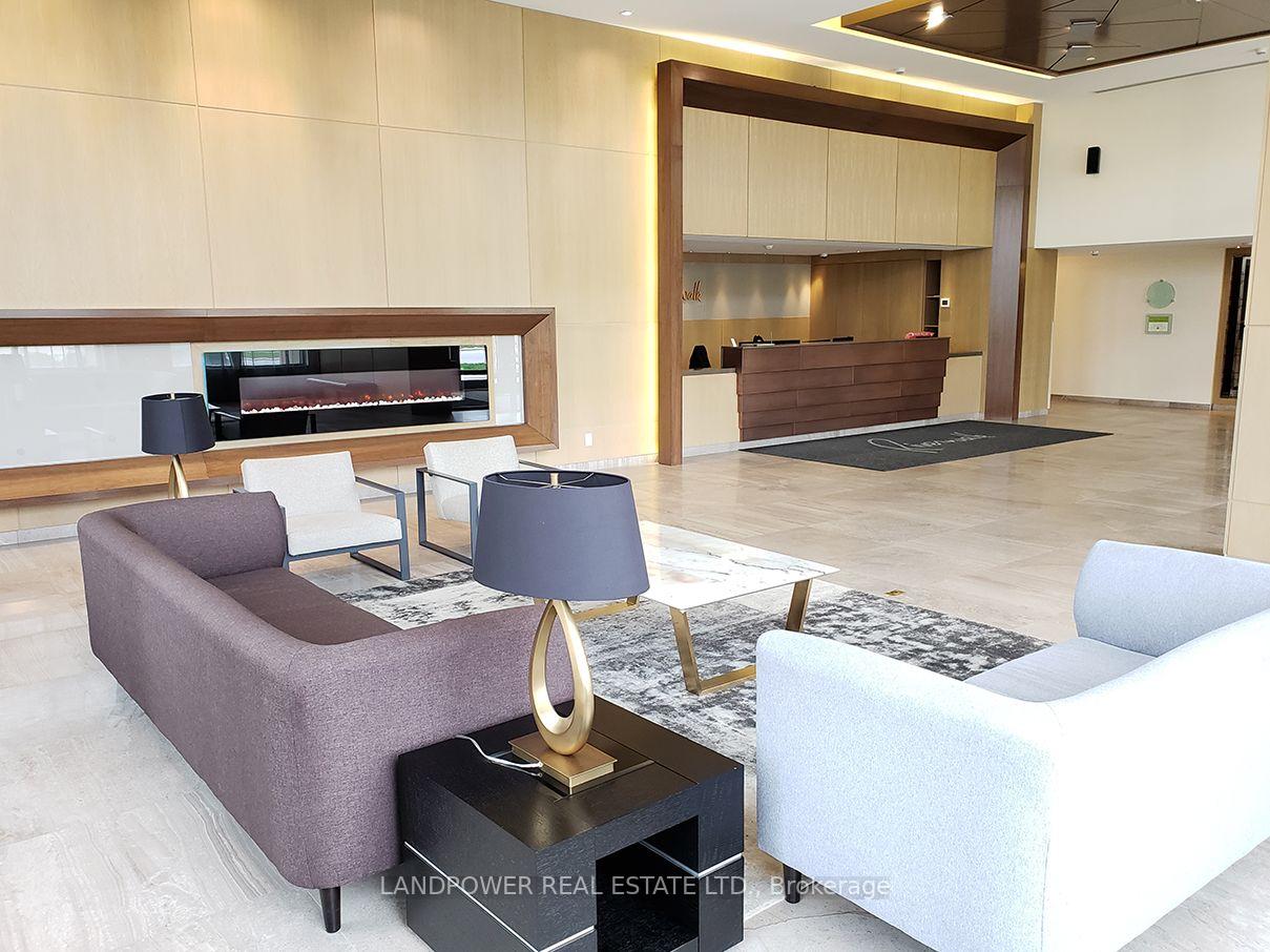 Photo 3 of Unit 602, 18 Uptown Drive, Markham, Unionville — HOMEH