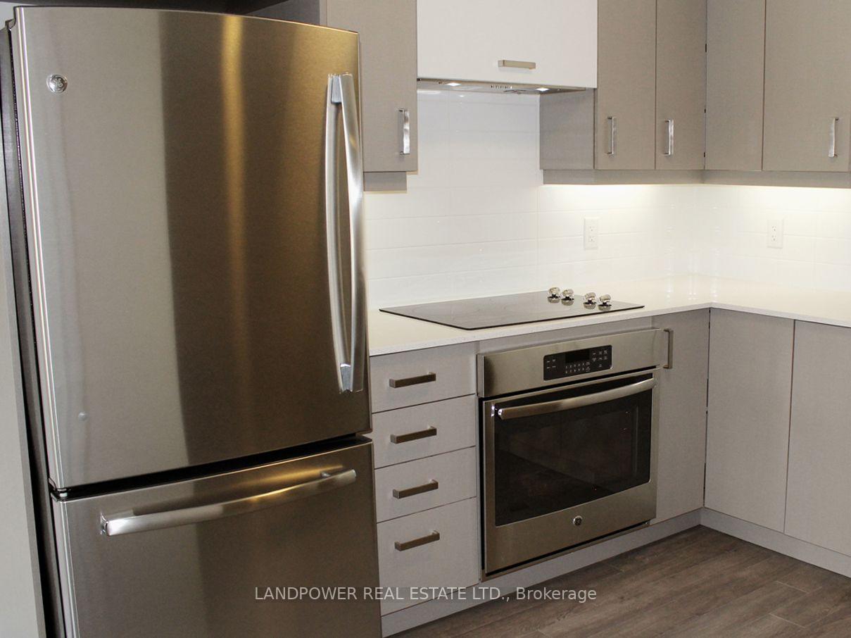 Photo 7 of Unit 602, 18 Uptown Drive, Markham, Unionville — HOMEH