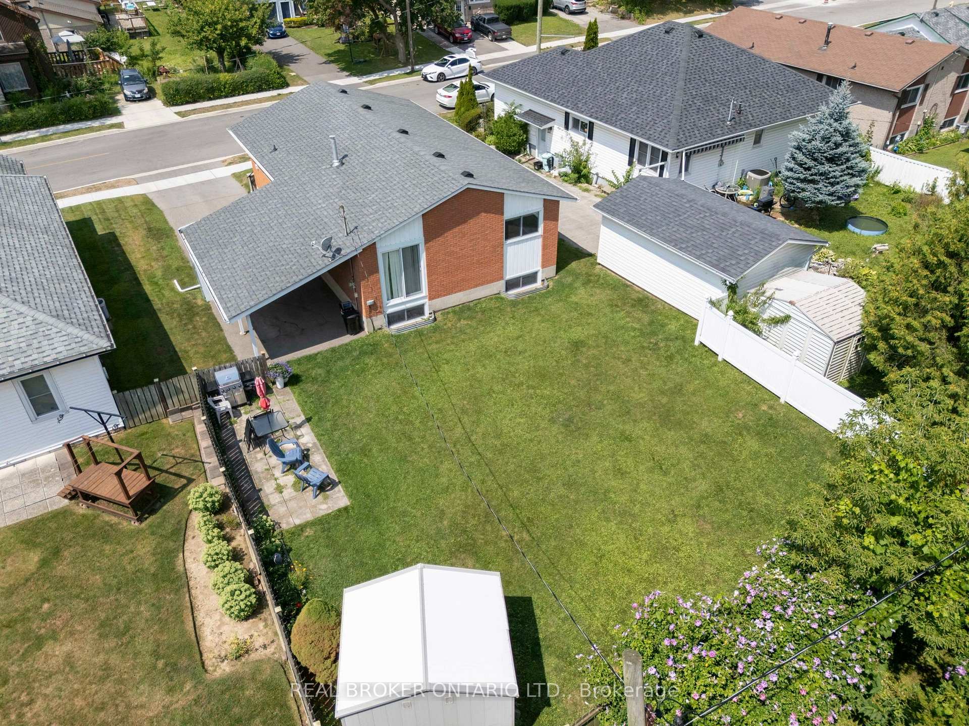 Photo 28 of 23 Homewood Avenue, Norfolk, Simcoe — HOMEH