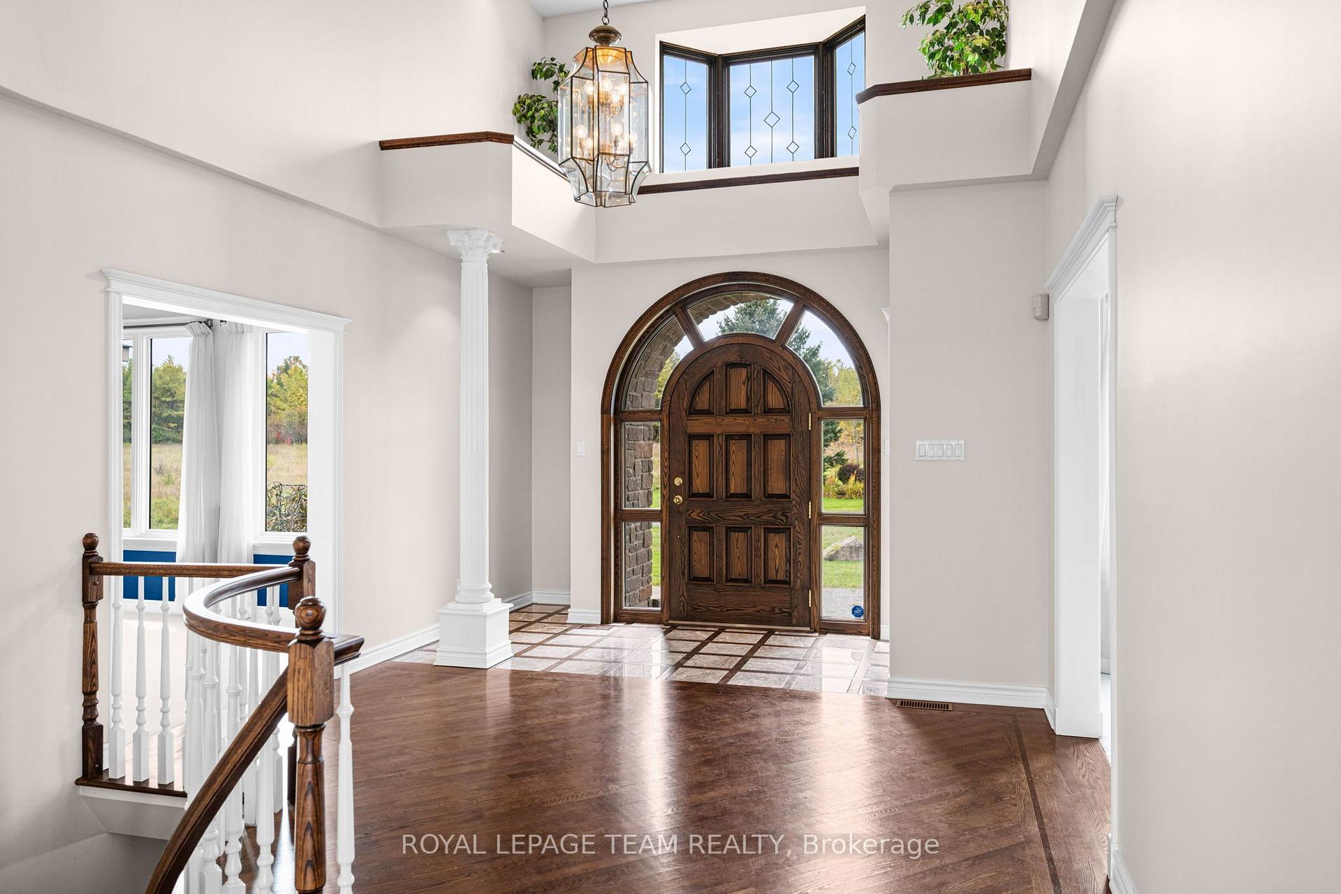 Photo 7 of 285 Pinhey Point Road, Ottawa, Kanata - Kanata (North East) — HOMEH